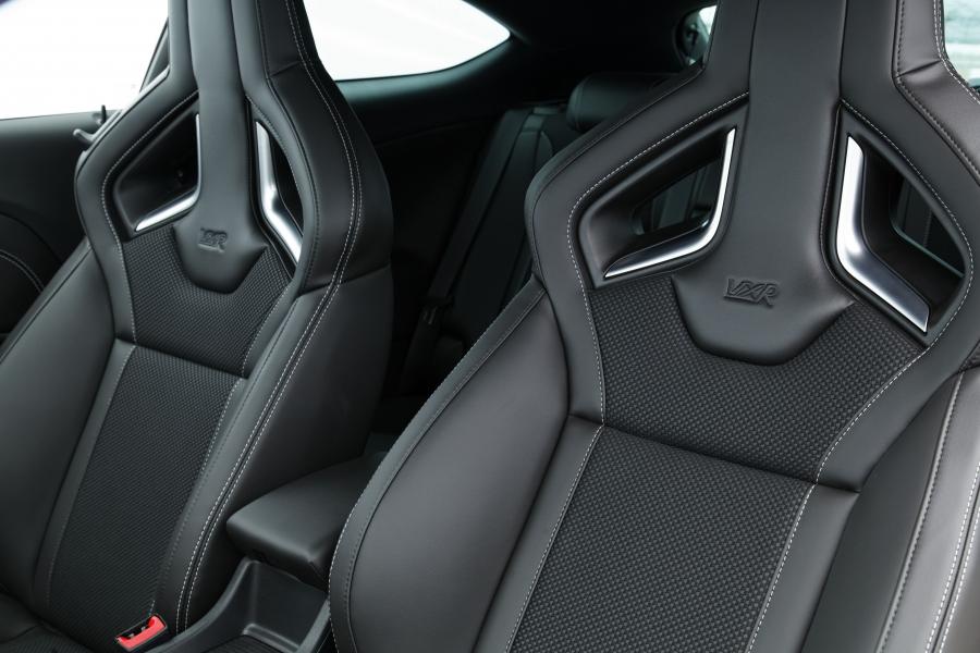  Vauxhall Astra VXR 2012 года  (фото 182 из 274)